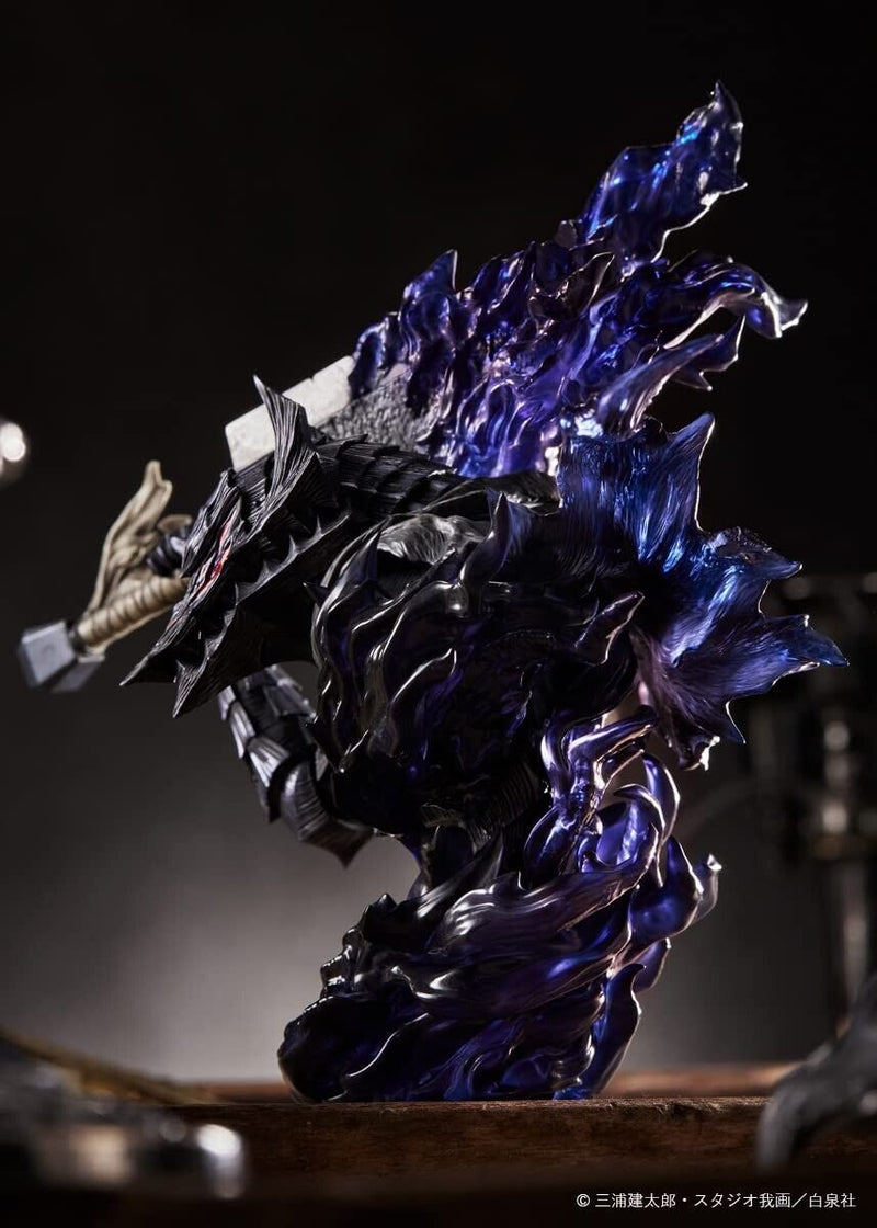 Berserk 42 Comic Special Package Edition com Guts Berserker Armour Bust Fig