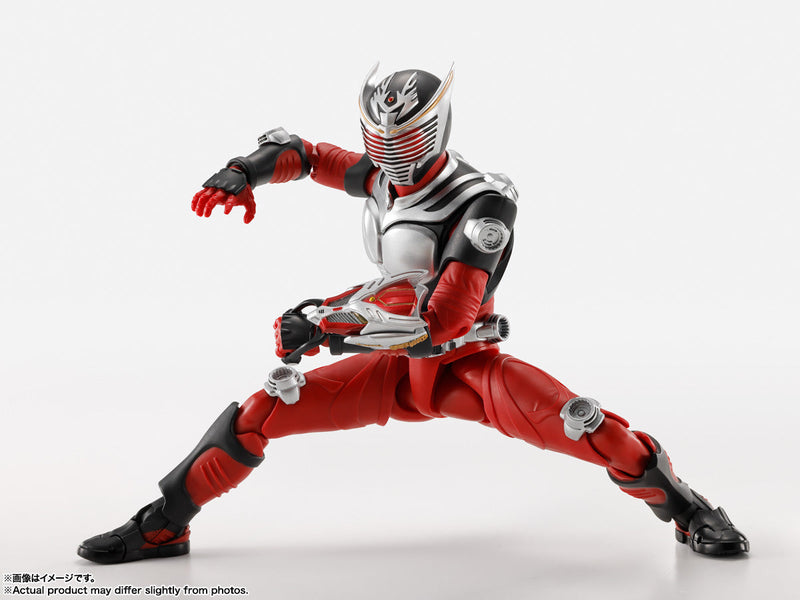 BANDAI S.H.Figuarts Shinkocchou Seihou Kamen Rider Ryuki Actionfigur JAPAN