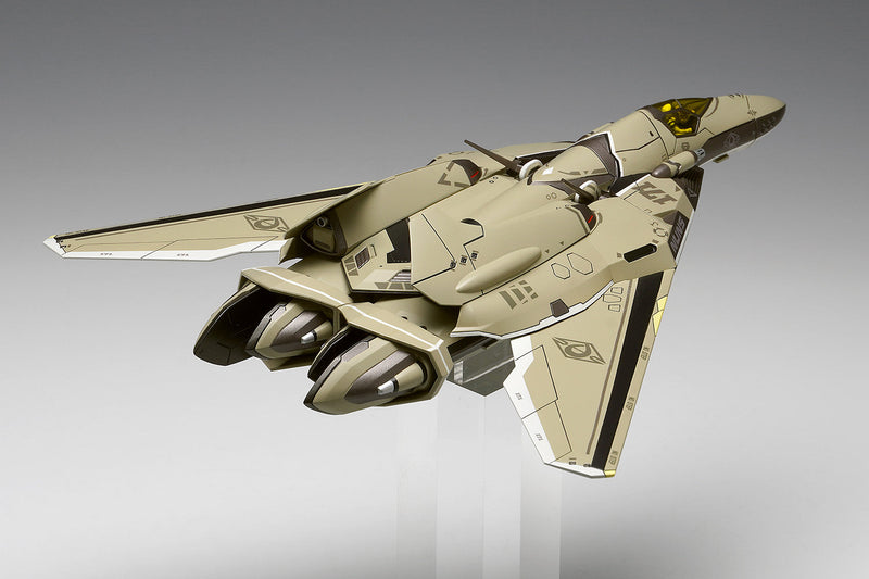 WAVE Macross Delta VF-171 Nightmare Plus Kit de modelo de espaço periférico tipo 1/72