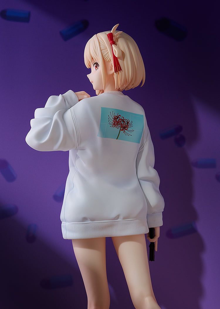 Lycoris Recoil Chisato Nishikigi Sweat-shirt surdimensionné Ver. Figurine 1/7 JAPON