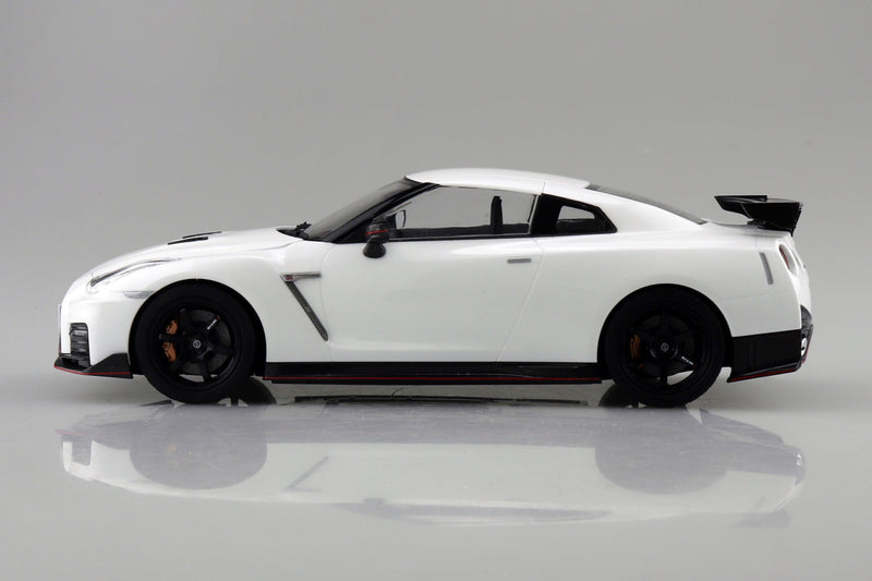 RakuPla Snap Car No.05-BW R35 GT-R NISMO 2017 Brilliant White Pearl Modellbausatz