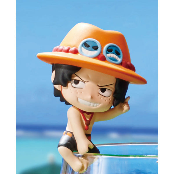 MegaHouse Ochatomo Series ONE PIECE Pirates en vacances 8Pack BOX Figure JAPON