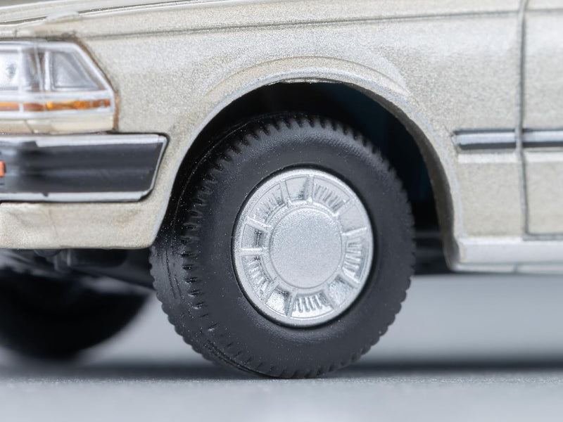Tomica Limited Vintage NEO LV-N244b Gloria Wagon V20E GL Yellowish Silver 1991