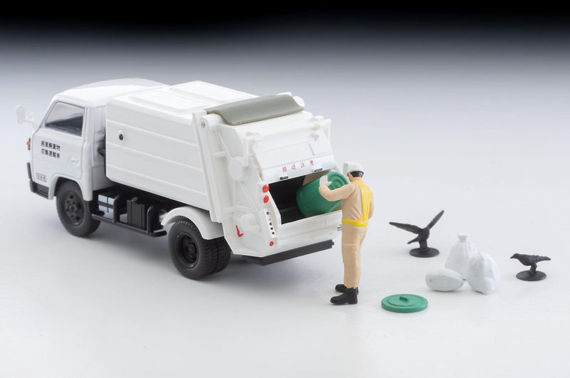Tomica Limited Vintage NEO LV-N343b Fusou Canter Garbage Truck White with Figure