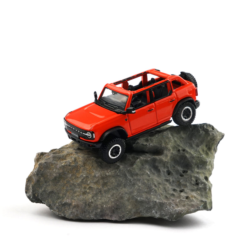 XCARTOYS Ford Bronco Gen. 6 Orange Tout Terrain Crossing Gear Set 1/64 JAPON