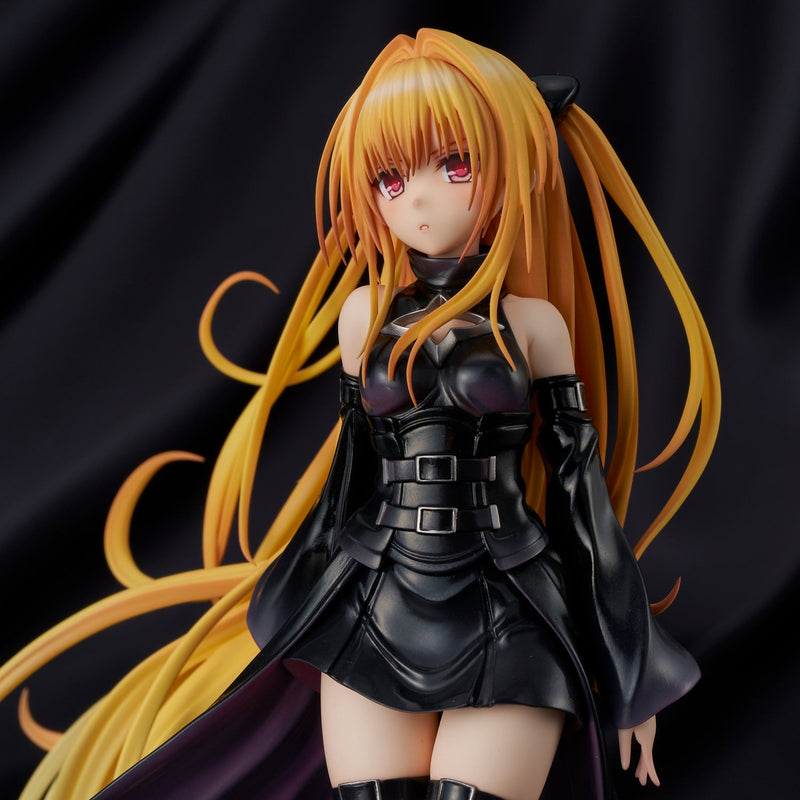 Union Creative To Love-Ru Darkness Golden Darkness Black Trance ver. Figur