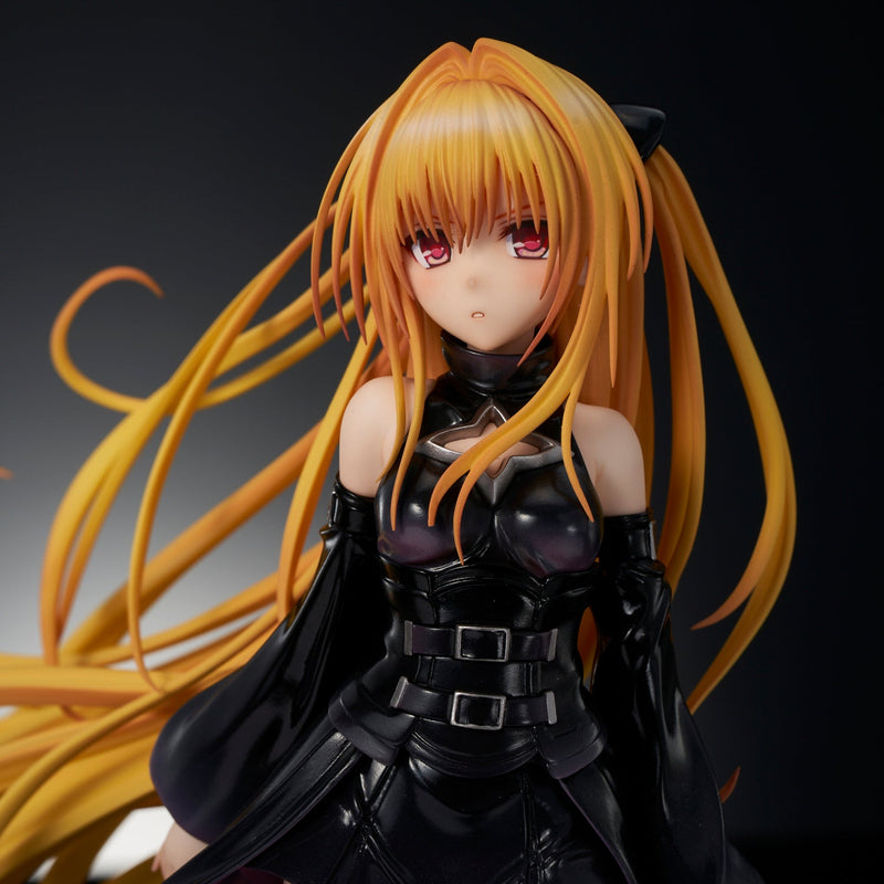 Union Creative To Love-Ru Darkness Golden Darkness Black Trance ver. Figur