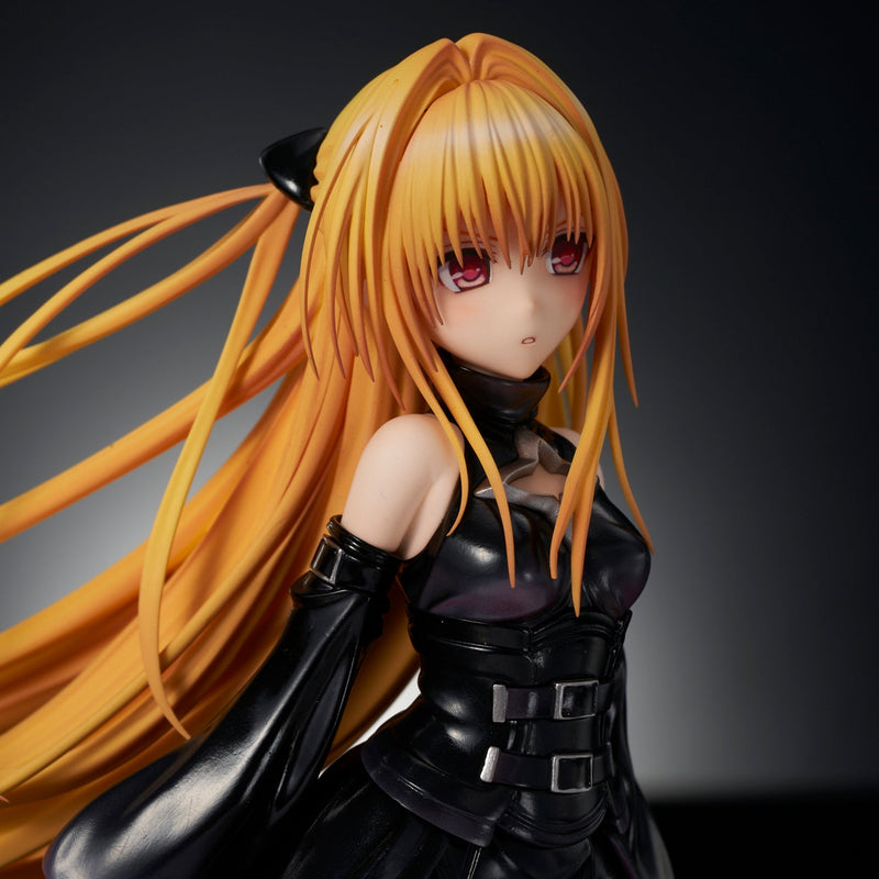 Union Creative To Love-Ru Darkness Golden Darkness Black Trance ver. Figur