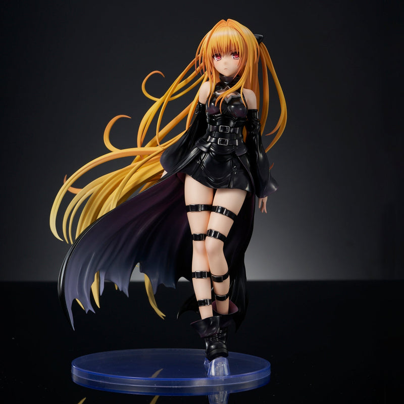 Union Creative To Love-Ru Darkness Golden Darkness Black Trance ver. Figur