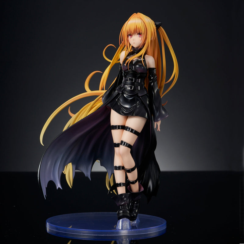 Union Creative To Love-Ru Darkness Golden Darkness Black Trance ver. Figur