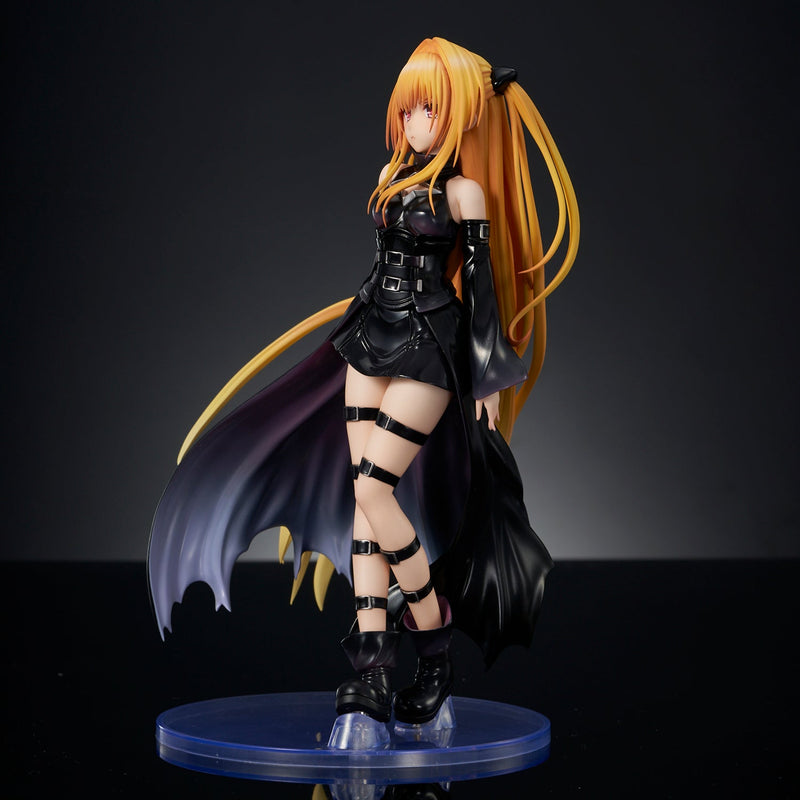 Union Creative To Love-Ru Darkness Golden Darkness Black Trance ver. Figur