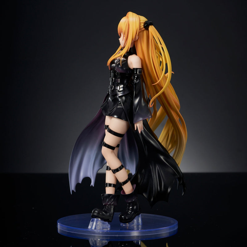 Union Creative To Love-Ru Darkness Golden Darkness Black Trance ver. Figur