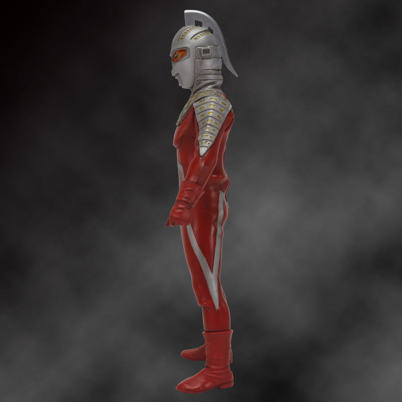 CCP 1/6 Tokusatsu Series Ultra Seven Ultra Star Shining High Grade Ver. Figure