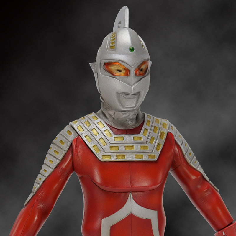 CCP 1/6 Tokusatsu Series Ultra Seven Ultra Star Shining High Grade Ver. Figure