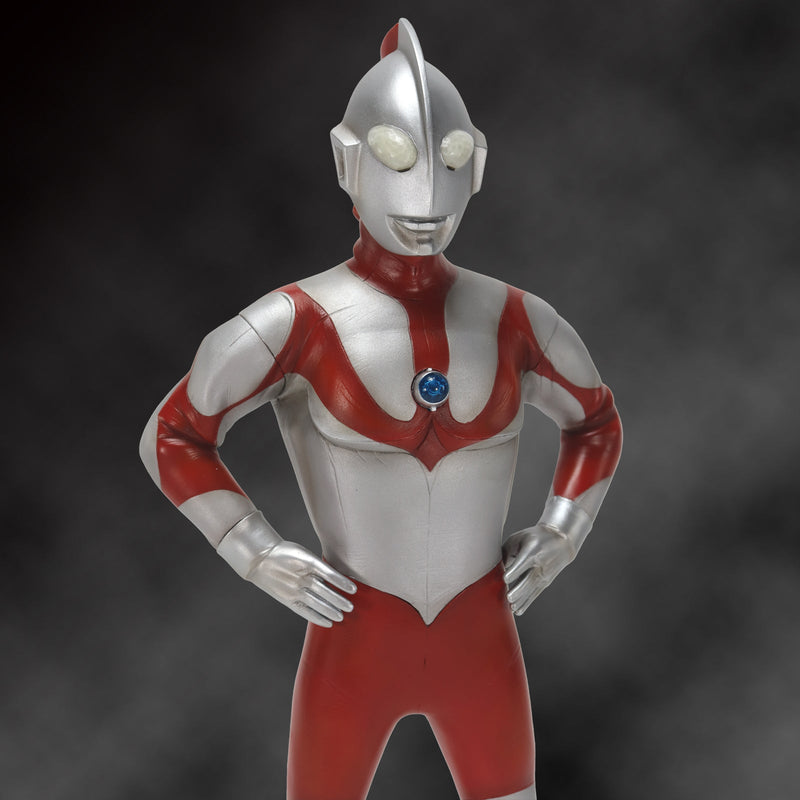 CCP 1/6 Tokusatsu Series Ultraman Ultra Star Shining High Grade Ver. Figure