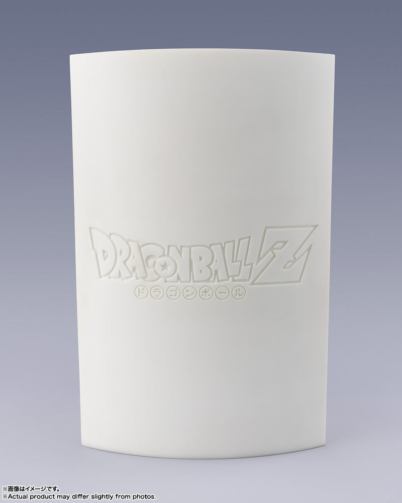 Figuarts ZERO Dragon Ball Z Super Saiyan Son Goku Path of the Fight Figure JAPAN