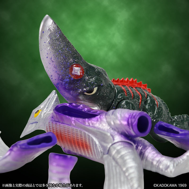 CCP Middle Size Gamera Vol.10 Giant Evil Beast Guiron Blood Spatter Ver. Figure
