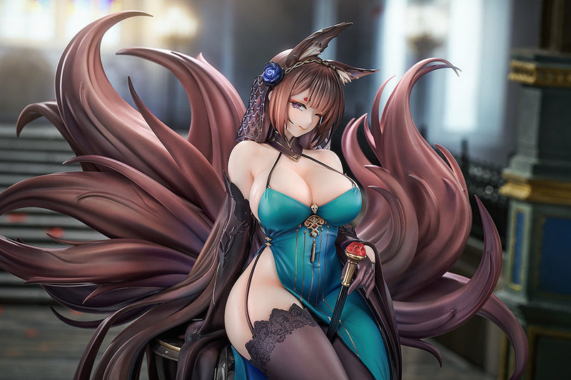 Good Smile Arts Shanghai Azur Lane Amagi Throne of Fallen Petals Ver. 1/7 Figure