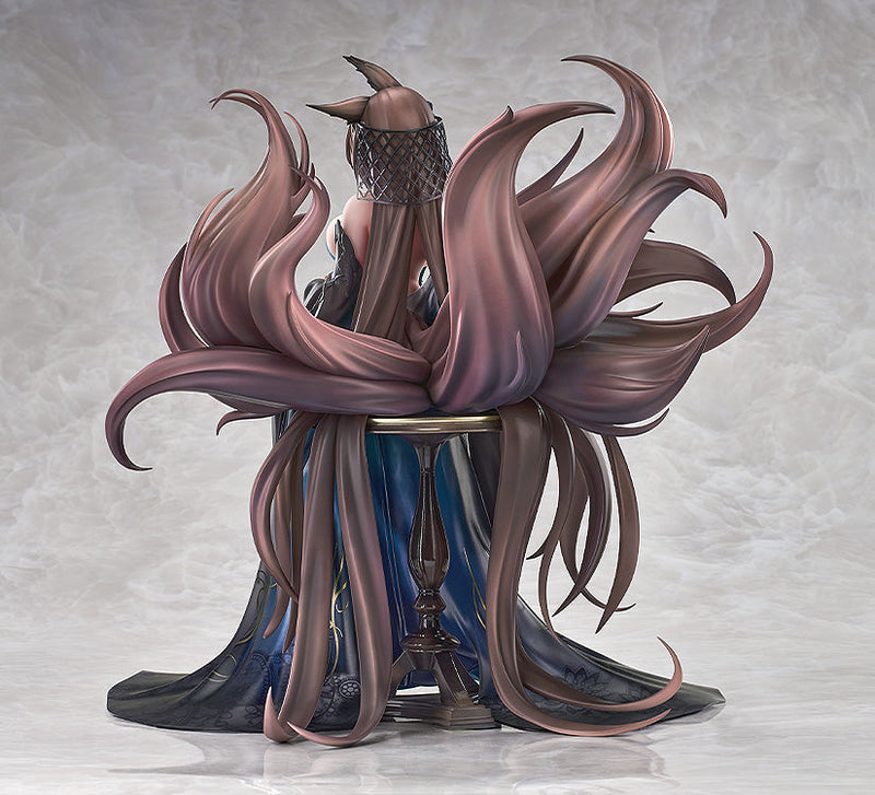 Good Smile Arts Shanghai Azur Lane Amagi Throne of Fallen Petals Ver. 1/7 Figure