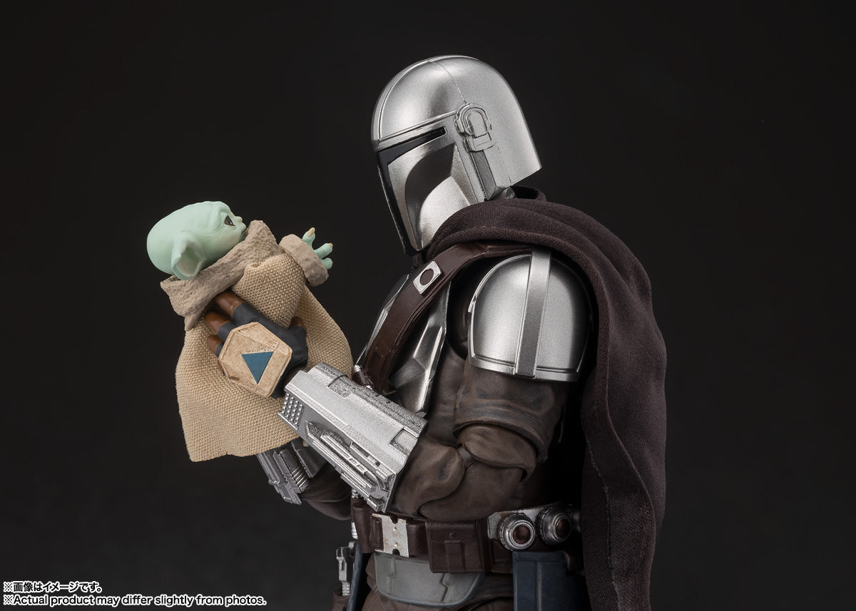 BANDAI S.H.Figuarts STAR WARS The Mandalorian and Grogu Action