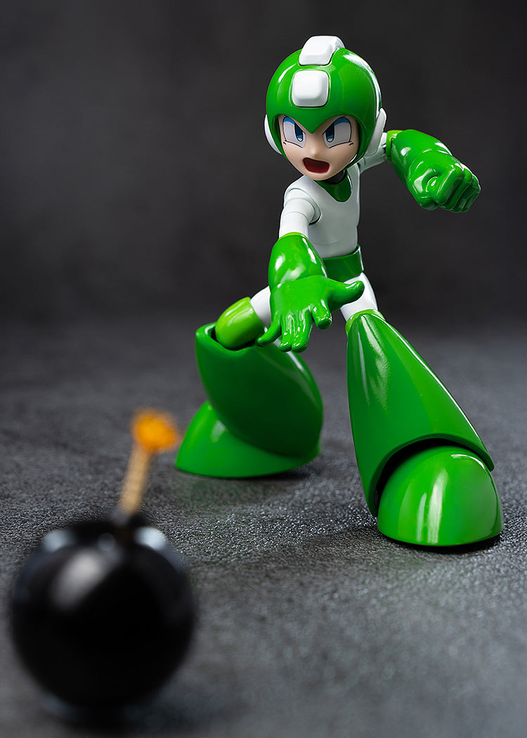 threezero Mega Man MDLX Mega Man Hyper Bomb Action Figure JAPAN OFFICIAL