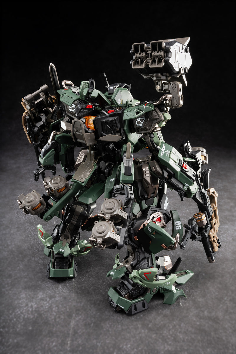 MOTOR NUCLEAR MNP-CR02A Zhong Yong Class Type 65 Jihu II Assault Type Model Kit