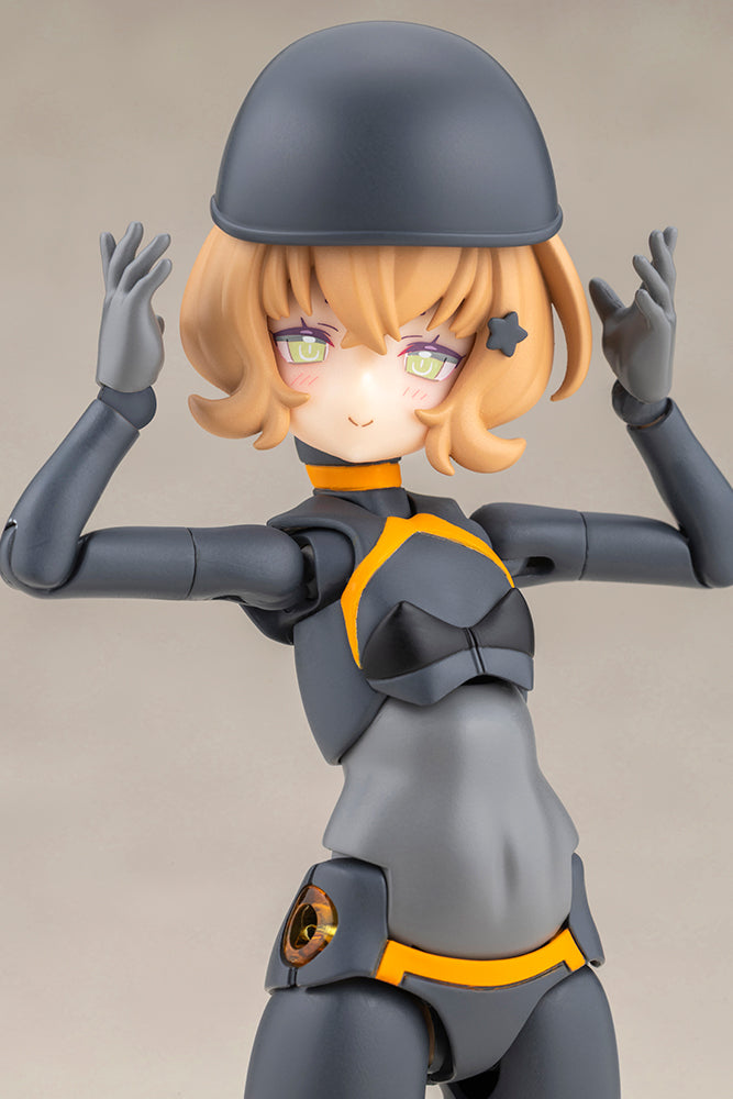 Kotobukiya Megami Device PUNI MOFU RACING TU with Honda Z50J-1 Monkey Model Kit