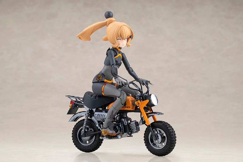 Kotobukiya Megami Device PUNI MOFU RACING TU with Honda Z50J-1 Monkey Model Kit