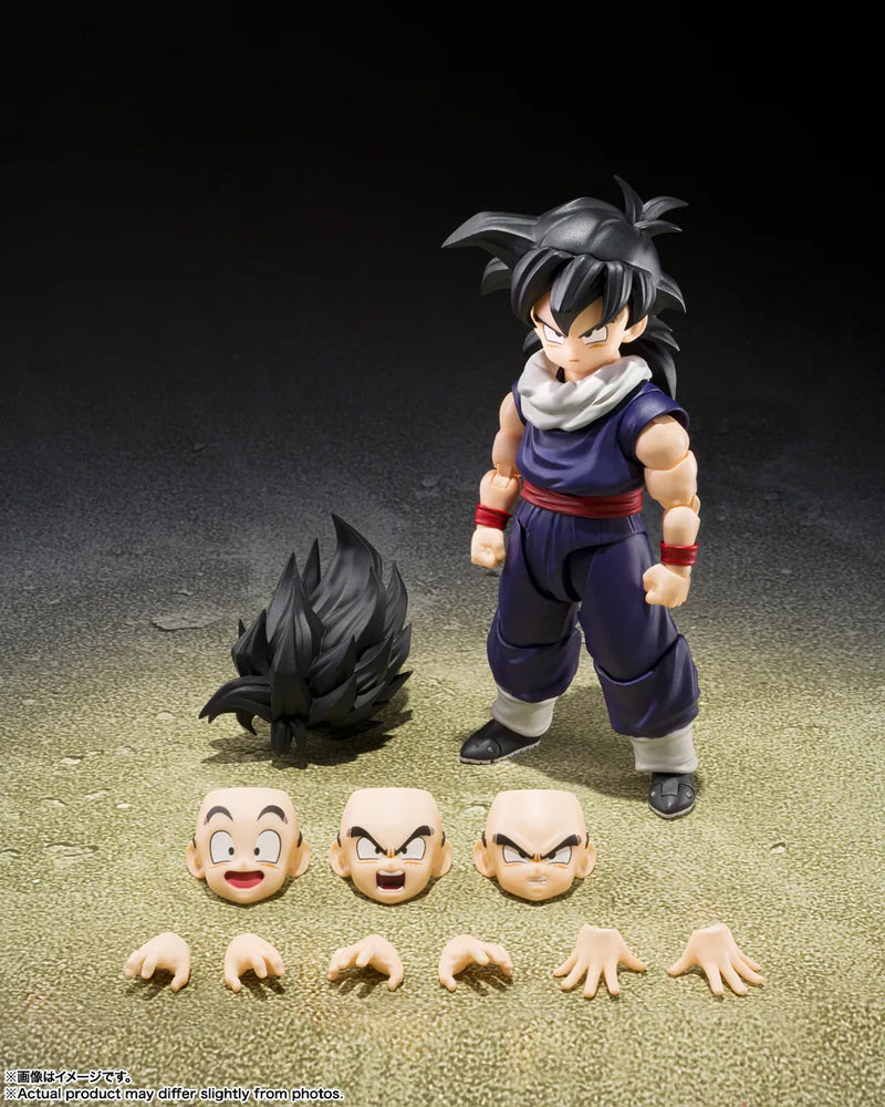 S.H.Figuarts Son Gohan with First Press Exclusive Z Warriors Group Base A Figure