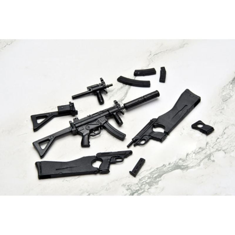 Tomytec LittleArmory LA-GG03 Gunslinger Girl Claes MP5 VP70 Type 1/12 Model Kit