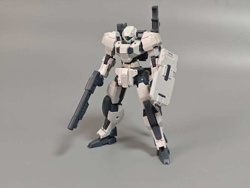 SHEIK MAINLAND Ultra Action Trooper Series V-gilante White 1/144 Model Kit JAPAN
