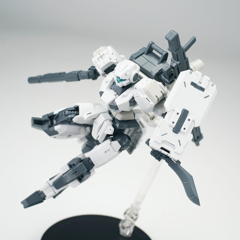 SHEIK MAINLAND Ultra Action Trooper Series V-gilante White 1/144 Model Kit JAPAN