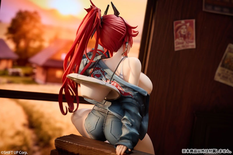 Goddess of Victory Nikke Red Hood Retro Days Deluxe Edition 1/7 Figure JAPAN