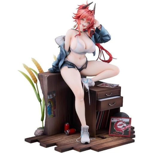 Goddess of Victory Nikke Red Hood Retro Days Deluxe Edition 1/7 Figure JAPAN