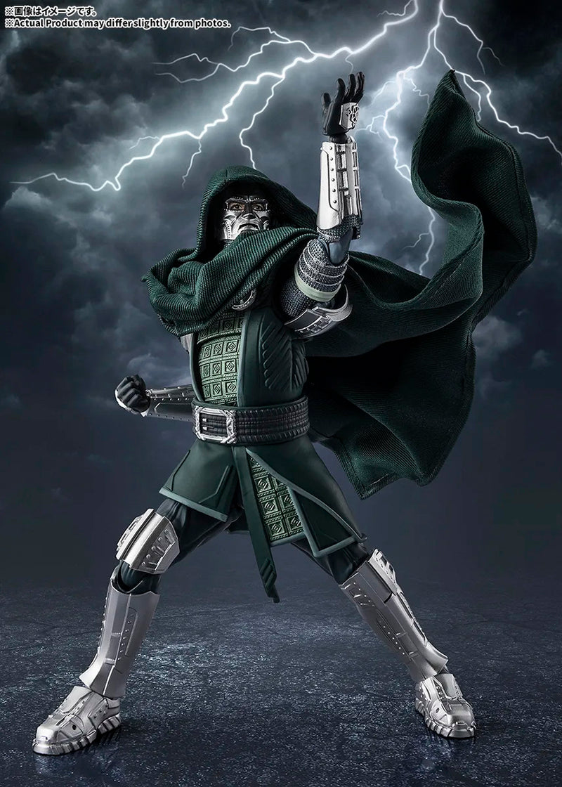 BANDAI S.H.Figuarts Avengers Doomsday Dr. Doom Action Figure JAPAN OFFICIAL