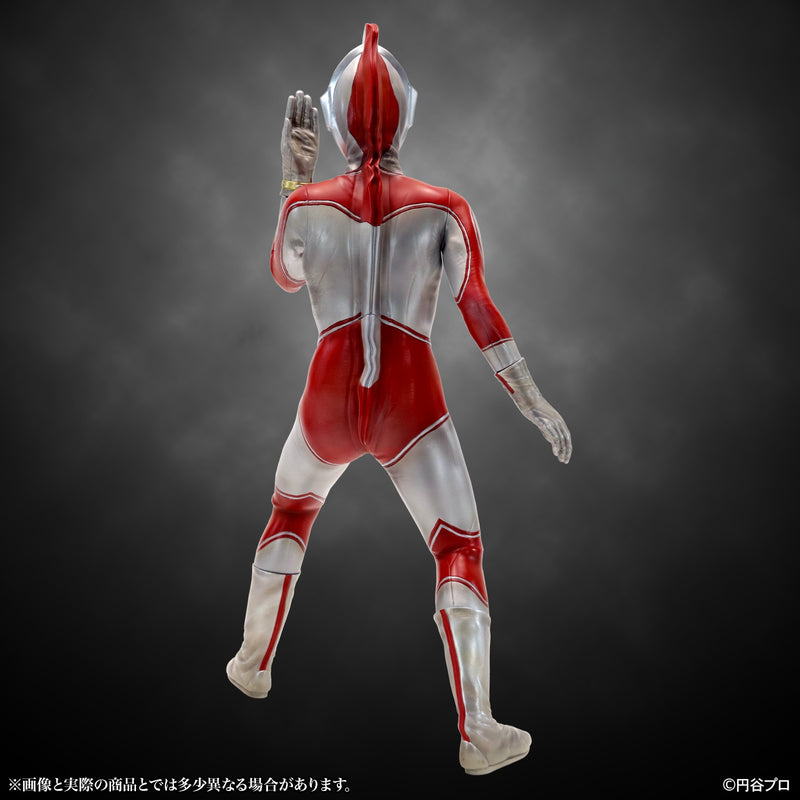CCP 1/6 Tokusatsu Series Ultraman Jack Ultra Bracelet Activated Ver. Figure