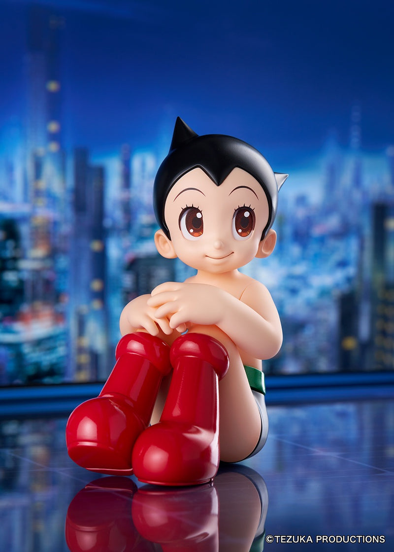 quesQ Astro Boy Figure JAPAN OFFICIAL