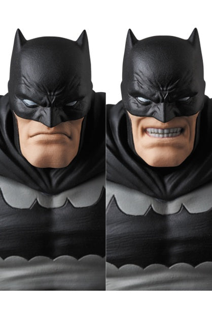Medicom Toy MAFEX No.106 BATMAN The Dark Knight Returns Action Figure JAPAN