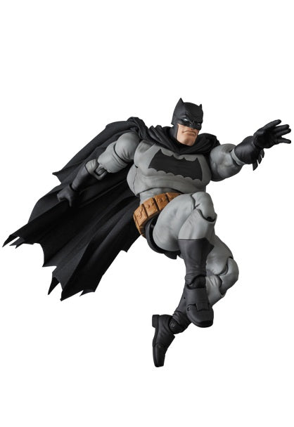 Medicom Toy MAFEX No.106 BATMAN The Dark Knight Returns Action Figure JAPAN