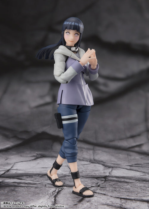 BANDAI S.H.Figuarts NARUTO Shippuden Hinata Hyuga Noble White Eyes Action Figure