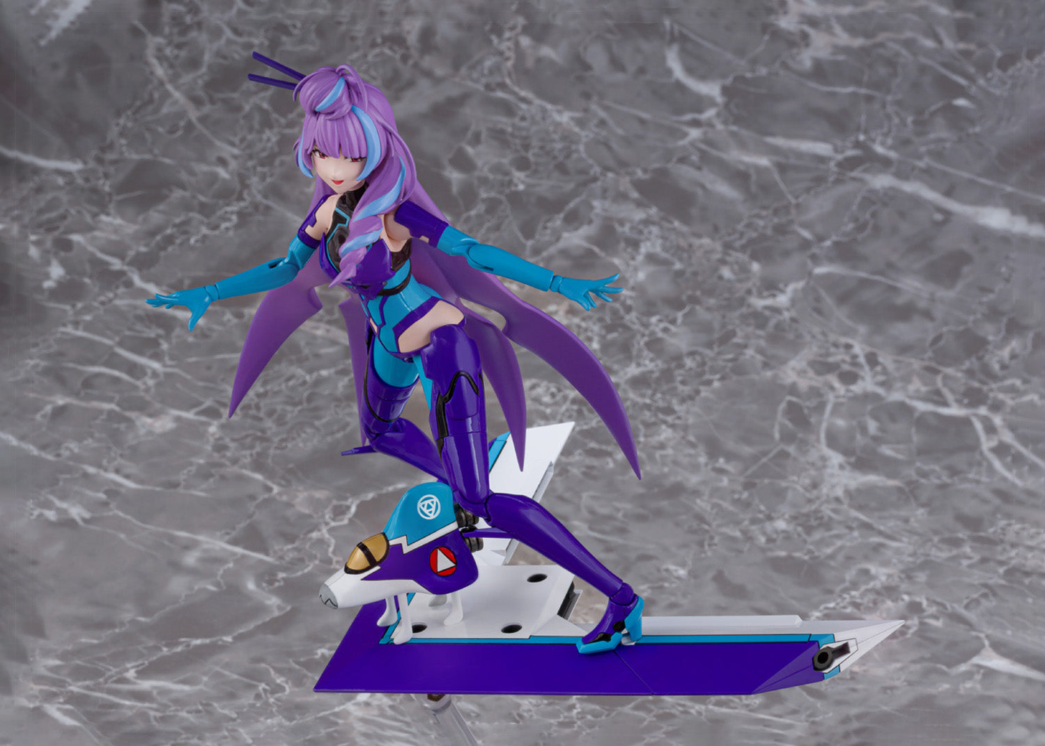 Aoshima V.F.G. No.MC-17 Macross Delta VF-31J Siegfried Mikumo
