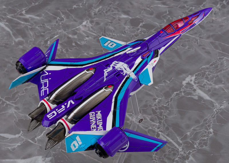 Aoshima V.F.G. Nr.MC-17 Macross Delta VF-31J Siegfried Mikumo Guynemer Modellbausatz