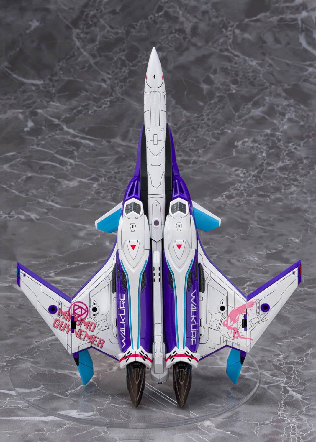 Aoshima V.F.G. No.MC-17 Macross Delta VF-31J Siegfried Mikumo