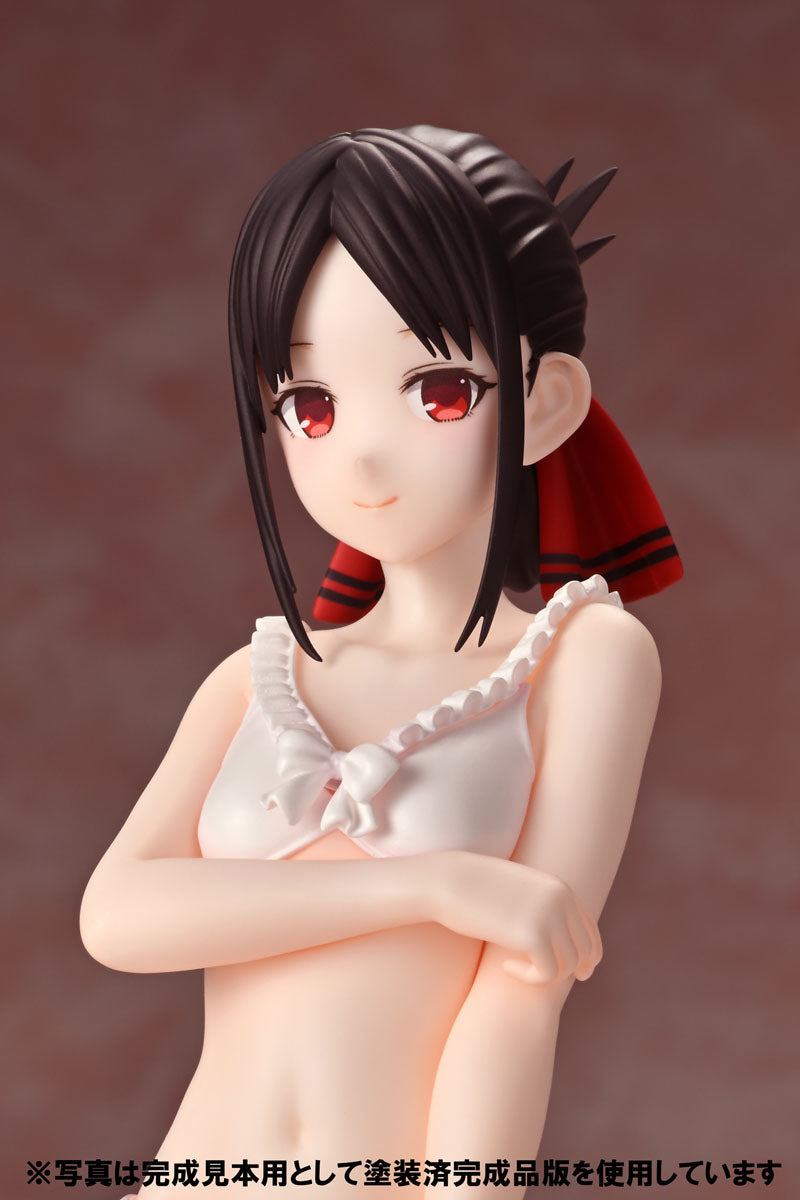 Assembla la figura delle eroine Kaguya-sama Love Is War Kaguya Shinomiya Summer Queens