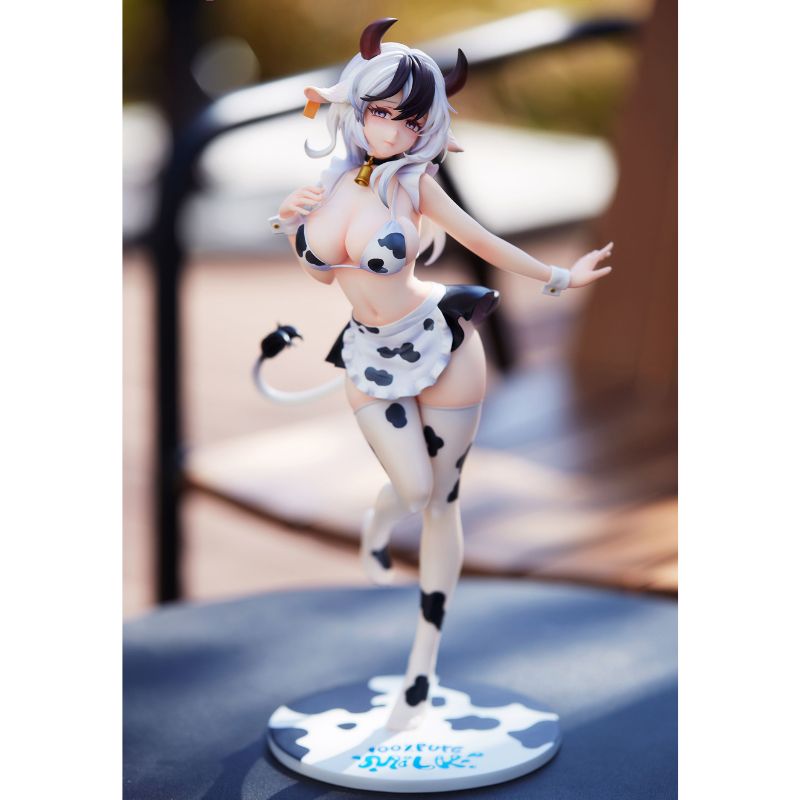 FANCAM Milk Girls Black and White Ver 1/6 Figure JAPAN OFFICIAL
