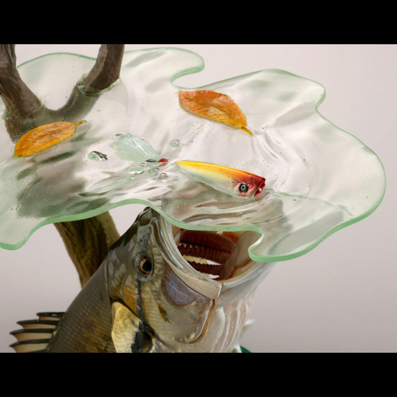 Figura Kaiyodo STRIKE FANTASY Black Bass JAPÃO OFICIAL