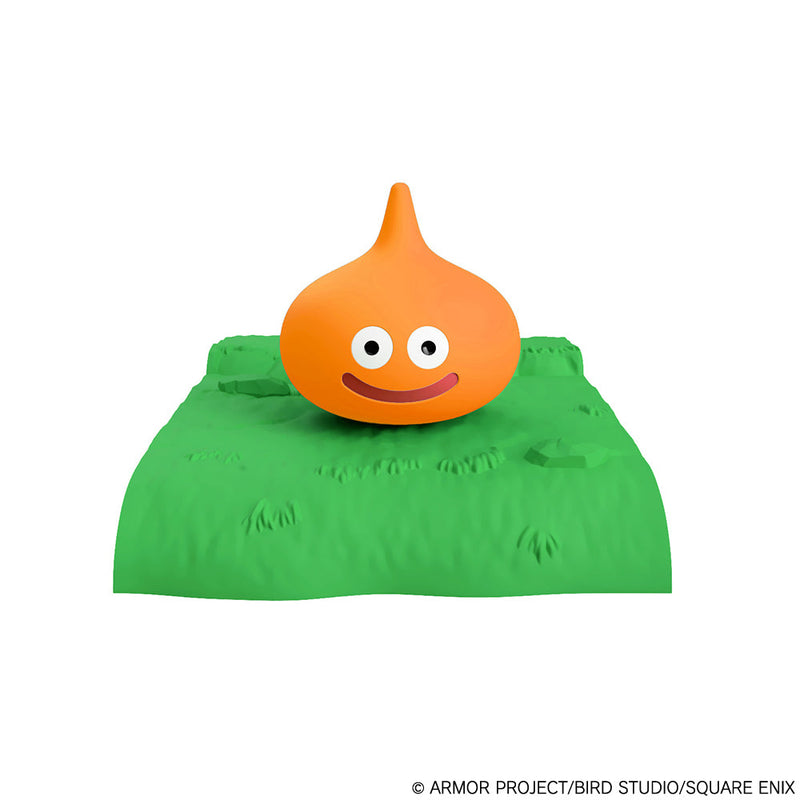 Square Enix Dragon Quest Kit de maquettes en plastique série She-slime avec base de prairie