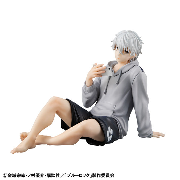 MegaHouse G.E.M. Series Blue Lock Seishirou Nagi Repaint Ver. Palm Size Figure