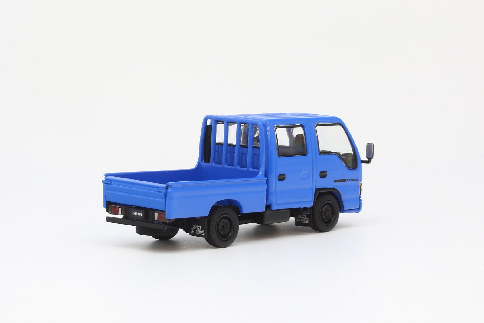 MODEL 1 Isuzu Elf NHR Double Cab Light Truck Blue LHD 1/64 JAPAN