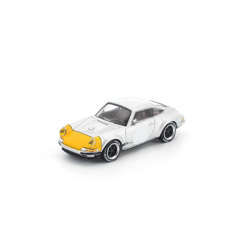 POP RACE Singer 911 SCCS Homage Yellow/Silver 1/64 JAPAN OFFICIAL